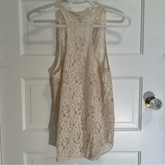 Wilfred cream lace tank top - Picture 3 of 4
